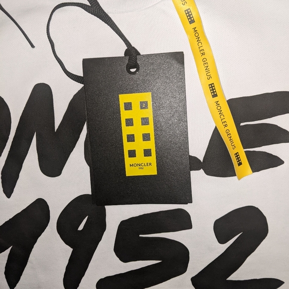 Mens White Moncler 1952 Large Sweatshirt - Picture 4 of 9